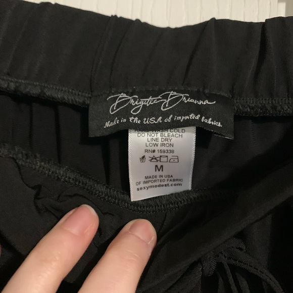 Black Women's V-Neck Top and Drawstring Jogger Set - Picture 6 of 8